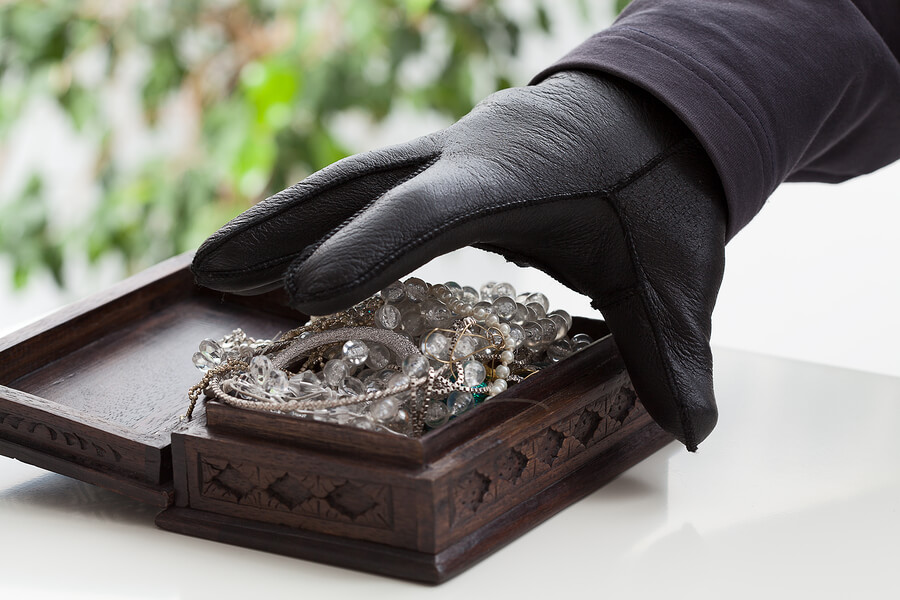 Burglary - Jewelry