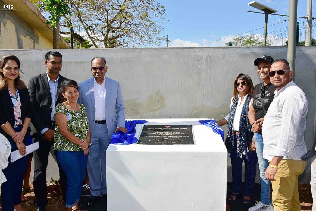 Metro Express Limited Projects inaugurated by Alan Ganoo